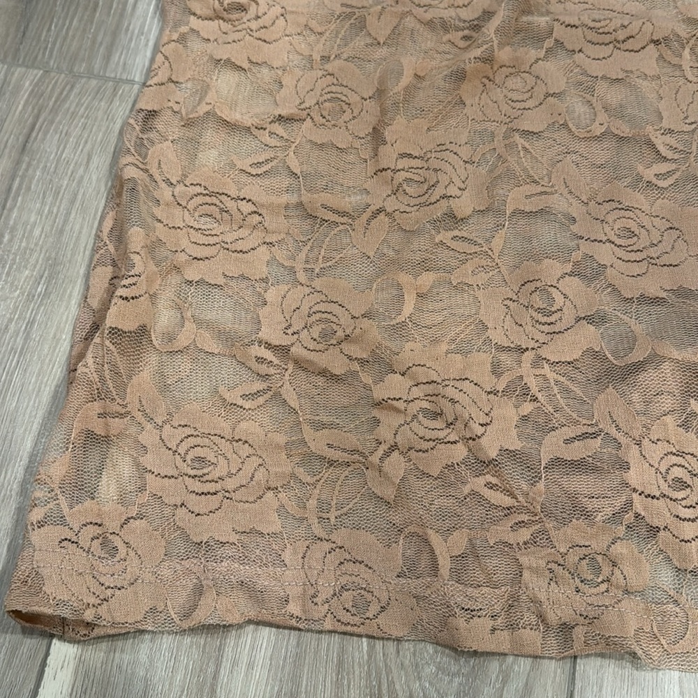 Lace Cami Top - Picture 4 of 5